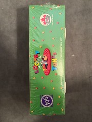 RARE 1995 Looney Tunes POG Factory Sealed 36 Pack Display Box Canada Games WPF