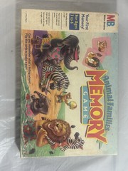 VINTAGE 1990 Animal Families Memory Card Match Game By Milton Bradley COMPLETE!