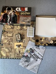 Clue Harry Potter Board Game Moving Hogwarts Gameboard Ages 9+ 3-6 Players