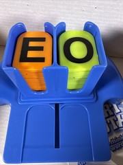 Thinkfun Smart Mouth Quick Thinking Shout It Out WORD GAME 2+ Players