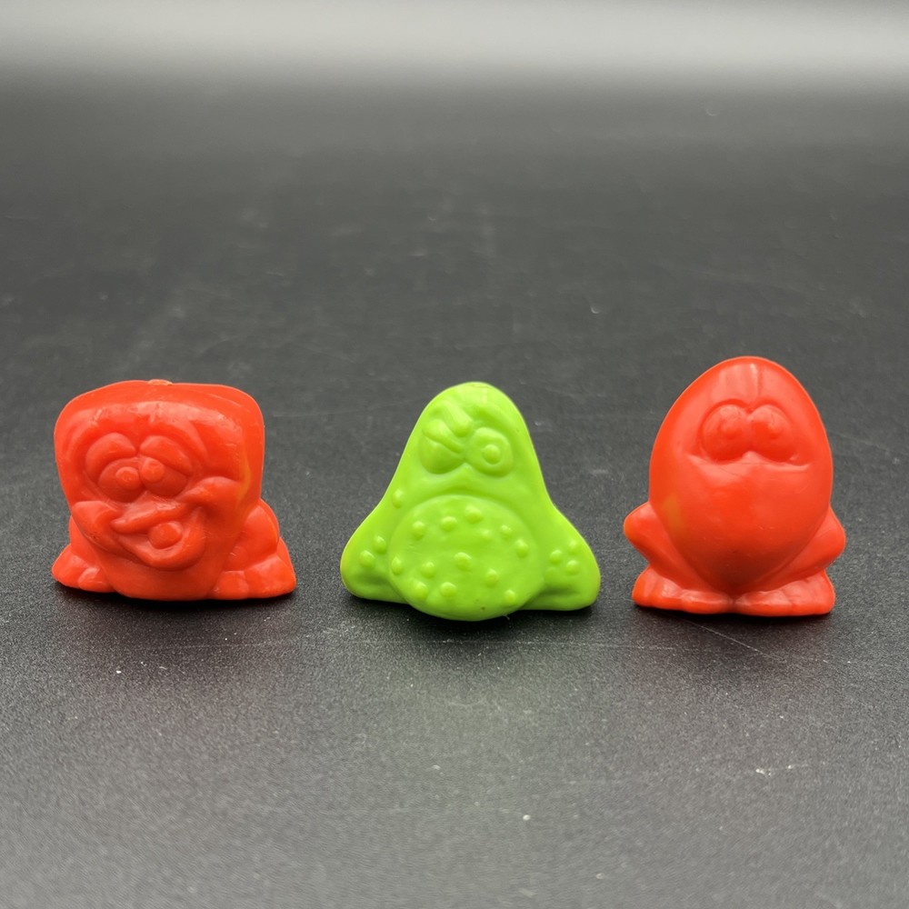 Lot of 3 Rare MEGA BONES Eggy Nosey Corny 1990s – Vintage Gogo’s Crazy Bones