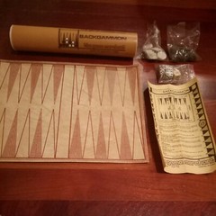 Vintage 1978 Portable Backgammon Travel in a Tube#254 The Game Merchant Complete