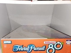 Trivial Pursuit Totally 80s Board Game Party Gift Gen.Lots Of Fun. NEW SEALED