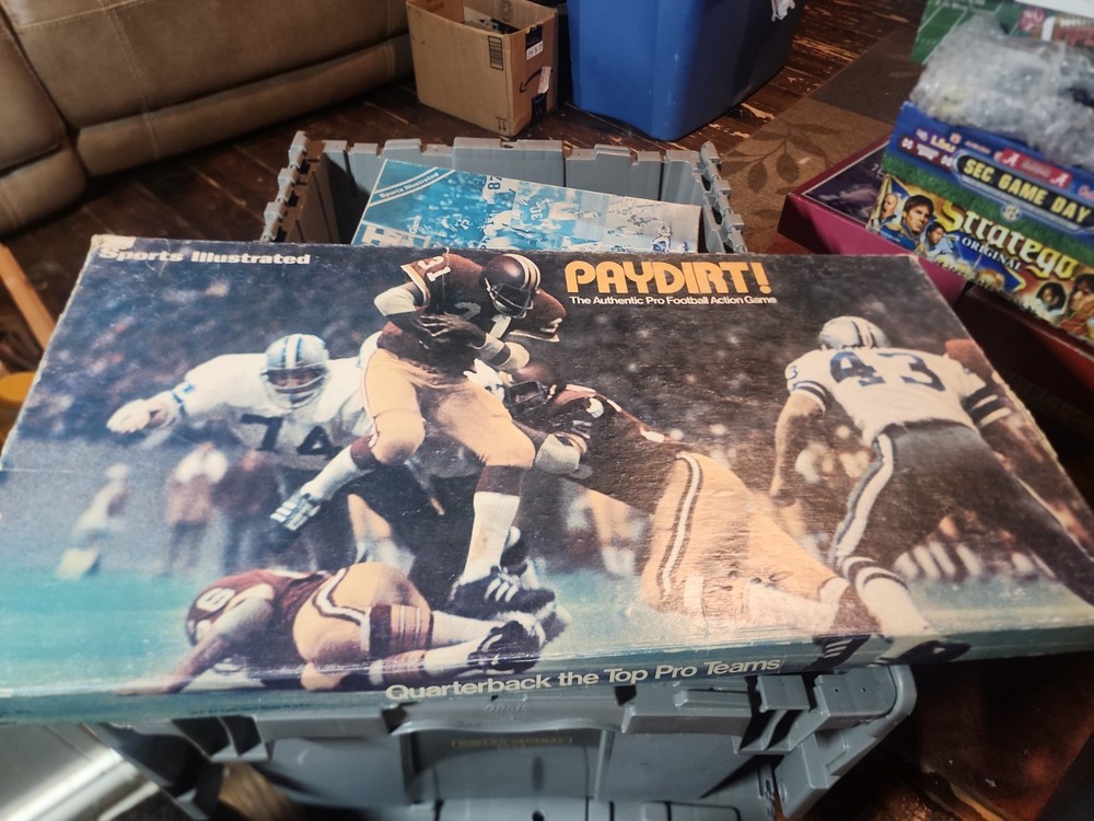 Rare Vintage 1973 Sports Illustrated PAYDIRT! Football Game NFL collector READ