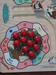 Maurice Sendak’s Little Bear Berries Cherries Apples & Pears Wood Game-Orig Box