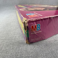 Vintage 1989 Electronic Mall Madness Board Game Milton Bradley Works Incomplete