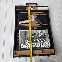 Vintage 1973 Pacific Game Company Travel Backgammon Set w/Directions 15″ x 10.5″