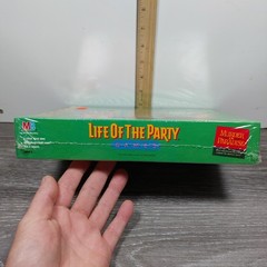 Vtg ’87 LIFE OF THE PARTY MYSTERY MURDER IN PARADISE DINNER PARTY GAME for 8 New