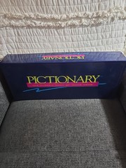 Vintage 1993 Milton Bradley Pictionary Board Game 90s – Great Condition COMPLETE