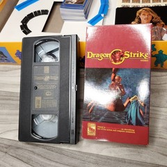Dragon Strike Board Game 1993 VTG TSR Dungeons & Dragons *Incomplete Unpunched*