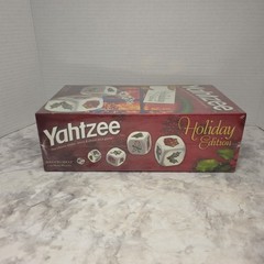 Yahtzee Holiday Edition Christmas Family Dice Game Hasbro USAopoly New Sealed