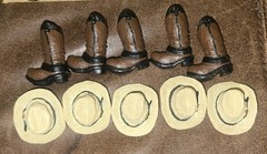 Vintage Western Boots & Hats Tic Tac Toe Game. 5.5″ x 5.5″.