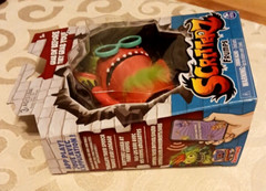 Scritterz Frumps Interactive Mini Monster Jungle Creature Toy