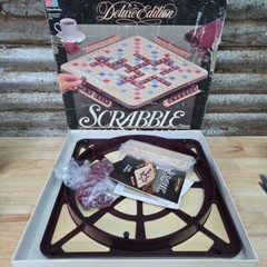 SCRABBLE DELUXE Edition Rotating Turntable Gameboard 1989 #4034 Mahogany Tiles
