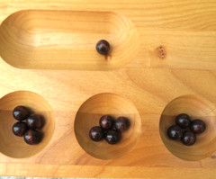 1977 Vintage Mancala 18+” by 8.5″ In Original Box Solid Wood