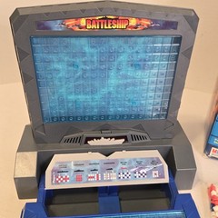 Electronic Battleship Advanced Mission 2000 Hasbro **WORKS / COMPLETE**