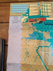 S&T #118 The Tigers Are Burning Campaigns For The Ukraine Map/Counters Only