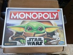 MONOPOLY STAR WARS MANDALORIAN BOARD GAME GREAT FOR ANY COLLECTION NEW!