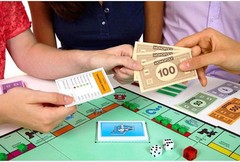 Monopoly Board Game 65th Anniversary Edition IN SPANISH (Spanish Version)