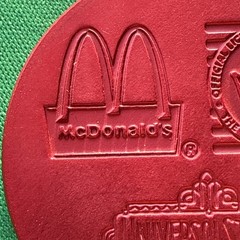 Vtg Red Metal POG Slammer Jaws 1994 McDonalds WPF Universal Studios Hollywood
