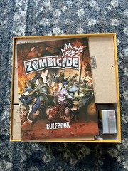 Zombicide 1st Edition Board Game by CMON/Guillotine Games (2014) Complete LN