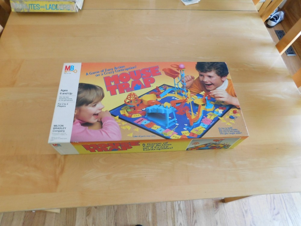 RARE Vintage 1986 Milton Bradley Mouse Trap (100% Complete W/Manual) Board Game