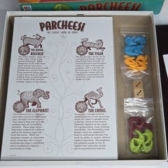 Parcheesi The Classic Game of India Milton Bradley Board Game 100% Complete 2001