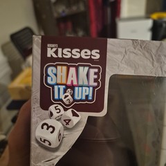 MasterPieces Hershey’s Kisses Officially Licensed Shake It Up! Dice Game New Box