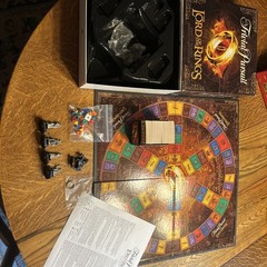 Trivial Pursuit Lord of the Rings Movie Trilogy Collectors Edition Complete