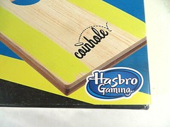 Hasbro Coinhole Game – C3810