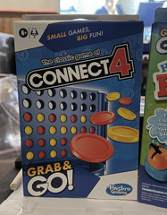 Hasbro Gaming Connect 4 Grab & Go! Portable Travel Strategy Game, 2+ Players 6+