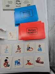 Public Assistance Capital Punishment Board Game 2 In 1 – 99.9% Complete 1994