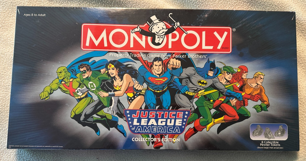 MONOPOLY JUSTICE LEAGUE OF AMERICAN NEW BOARD GAME SUPERMAN BATMAN WONDER WOMAN
