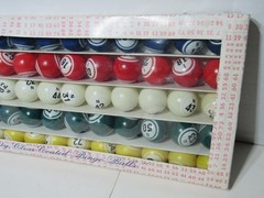 Rare Vintage Hayes Quality Plastic Bingo Balls With Box Complete Multicolor Set