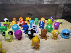 Gogos Crazy Bones Assorted Lot of 40 New Out of Package