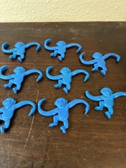 Vintage Barrel Of Monkeys Game 1966 No. 8312 Lakeside Toys, 25 monkeys, 4 broken