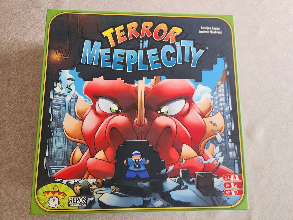 Terror in Meeple City (Rampage) Dexterity Board Game Repos 2013 RARE