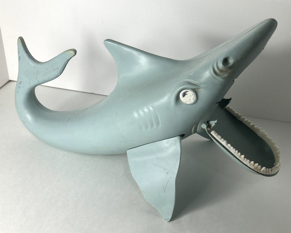 Vintage 1975 The Game of Jaws Shark Ideal Toy Co Universal Shark Only READ