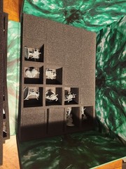Deep Madness, 5 expansions, 2 miniature packs Profundum and Monstrum boxes