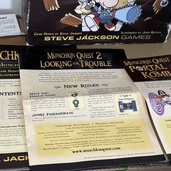 4 In 1 Munchkin Quest + Portal Kombat + Looking For Trouble & Zombies Expansions