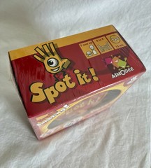 BRAND NEW Spot it! Dobble party card game by Asmodee mint sealed in box