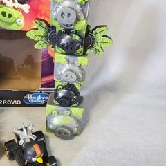 Hasbro Angry Birds Go! Bomb’s Speed Kart Game Jenga Toys R Us Exclusive Complete