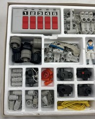 1985 Robotix R-2000 by Milton Bradley Complete Barely Used FREE SHIPPING