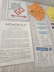 VTG 1973 Monopoly Parker Brothers Edition (missing pieces) READ DESCRIPTION