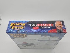 FAMILY FUED The Big Buzzer Edition Board Game By Spin Master Games NEW SEALED !