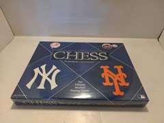 SEALED USAopoly New York Yankees vs New York Mets Chess Rivalry MLB Chess Game