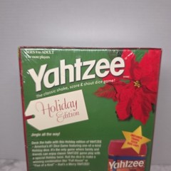 Yahtzee Holiday Edition Christmas Family Dice Game Hasbro USAopoly New Sealed