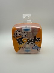 Hasbro Gaming BOGGLE – New sealed in package