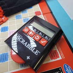 Scrabble Electronic Scoring Word Game – Complete Set w/ Timer