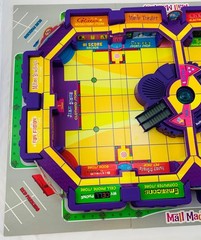 2005 Mall Madness Game Milton Bradley Complete Working Great Condition FREE SHIP